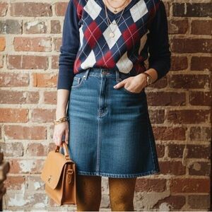 Vintage Tommy Hilfiger V-Neck Argyle Sweater - Navy, Red, White